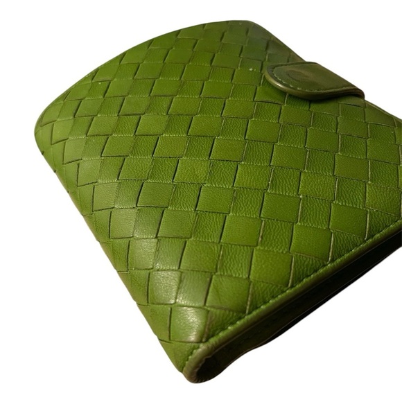 Bottega Veneta Bifold wallet Green Intrecciatro Italy - Picture 7 of 16